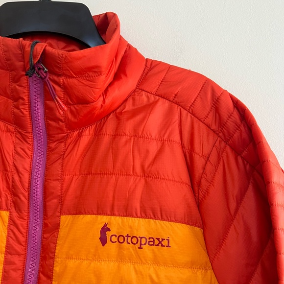 Cotopaxi NWT Women's Capa Insulated Jacket in Canyon/Raspberry, size S - Picture 9 of 15